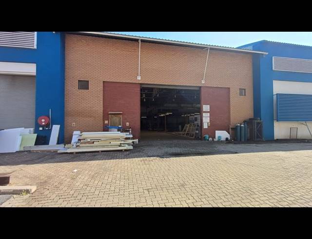 INDUSTRIAL PROPERTY TO RENT IN ROOIHUISKRAAL NORTH